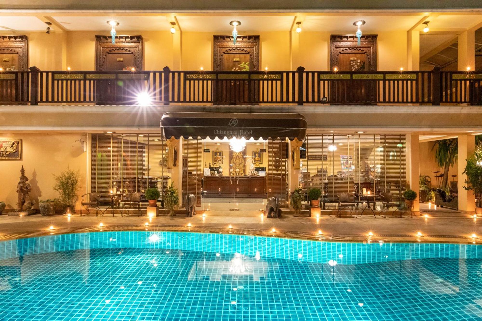 At Chiang Mai Hotel Exterior photo